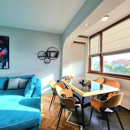 Apartment Sunrise - 2 Bedrooms To The Sea Burgas City